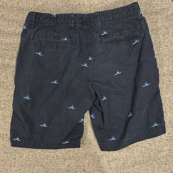Shorts - Picture 5 of 5